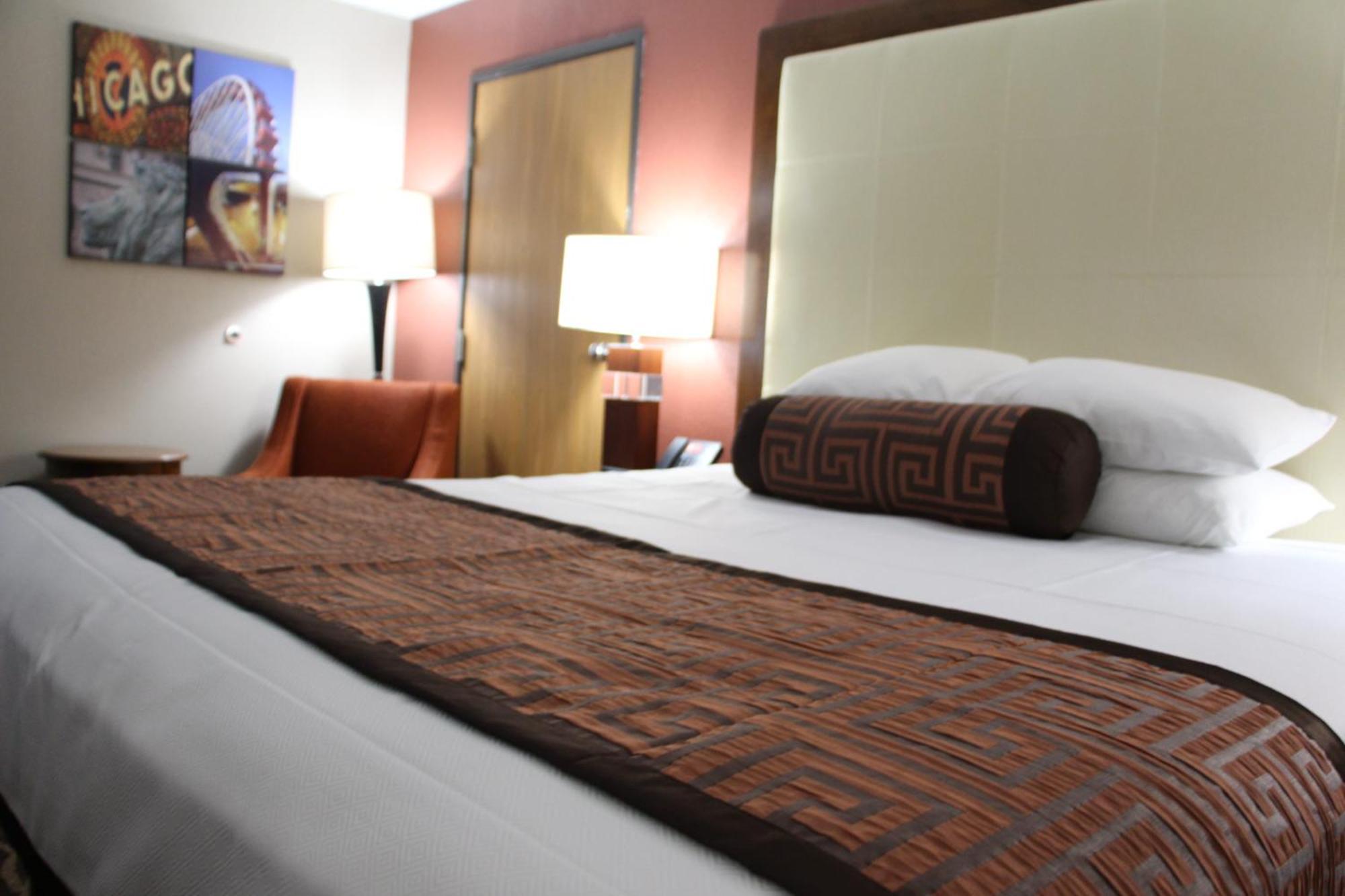 Westbridge Inn And Suites Centerville 외부 사진